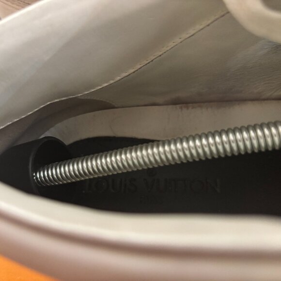 LOUIS VUITTON Shoes (12, White, Damier Infini) With LV Shoe Box and Dustbags - Picture 5 of 9